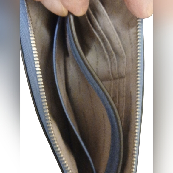 Michael Kors -NWT Denim Colored Wristlet, 2 Inside Compartments, 1-6 Card Slots - Picture 6 of 10
